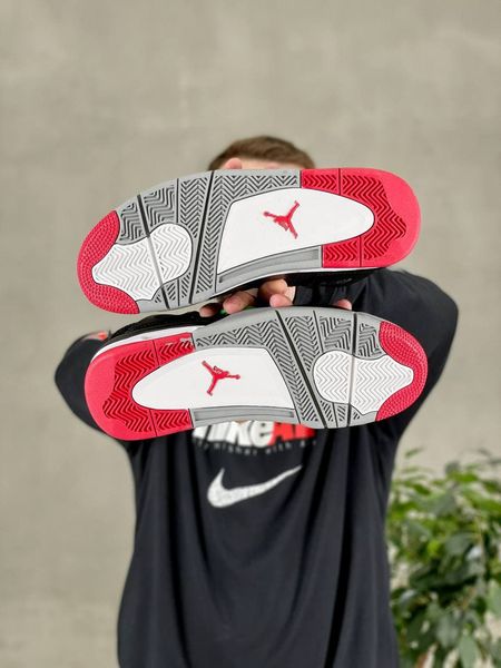 Кроссовки Nike Air Jordan 4 Retro Bred (41-46) 2910 фото