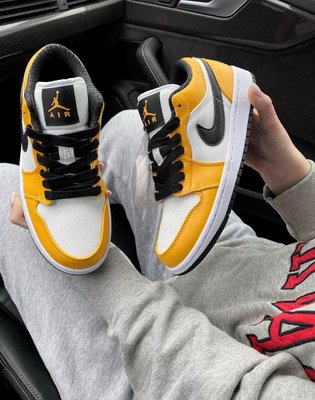 Мужские кроссовки Nike Air Jordan 1 Retro Yellow White Black жёлтые с бело-чёрным (40-44) 2983 фото