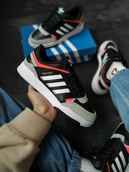 Мужские кроссовки Adidas Drop Step чёрные с бело-бежевым (41-46) 2890 фото