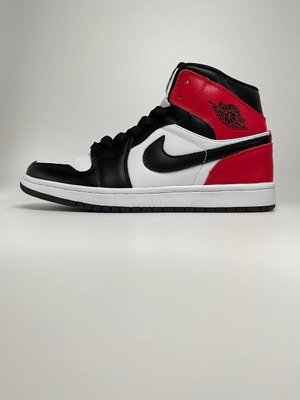 Кроссовки Nike Air Jordan 1 Retro Red Black White красные с черно-белым (36-41) 2995 фото